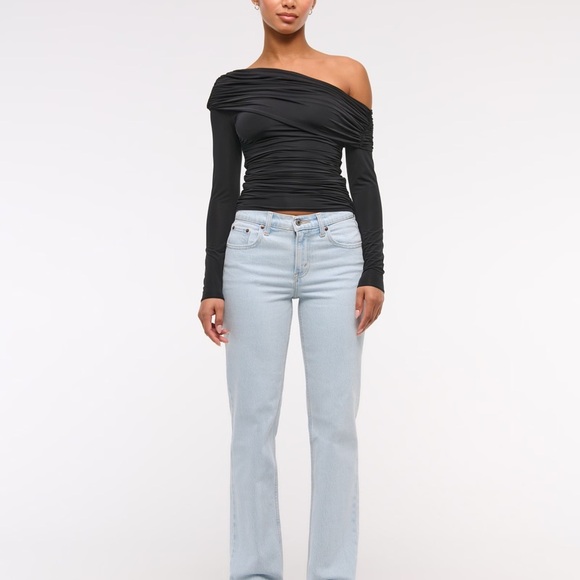 Abercrombie & Fitch Women's Light Wash 90s Midrise Straight Leg Jeans 14s - Picture 2 of 10